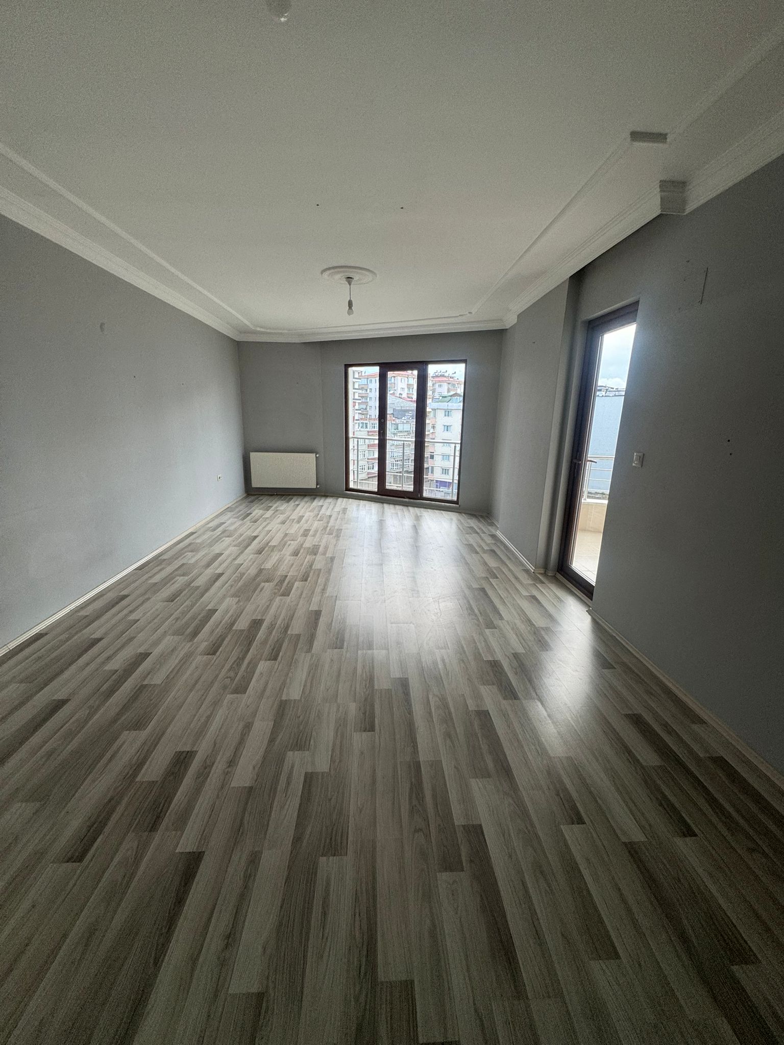 MABEL'DEN MERKEZİ KONUMDA GENİŞ FIRSAT 3+1 DOĞALGAZLI DAİRE